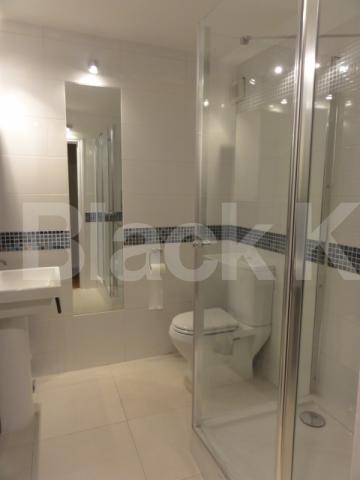 			NEW INSTRUCTION!, 2 Bedroom, 1 bath, 1 reception Flat			 Gloucester Place, MARYLEBONE